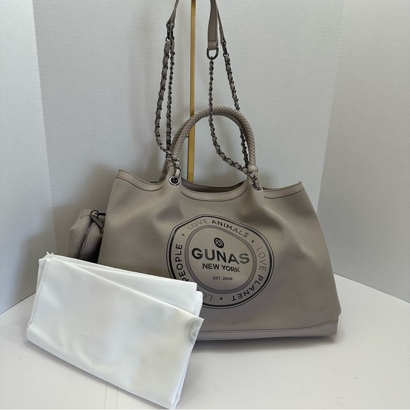 GUNAS Ruth Canvas Tote – Stone Gray – Includes Matching Pouch - Picture 14 of 16